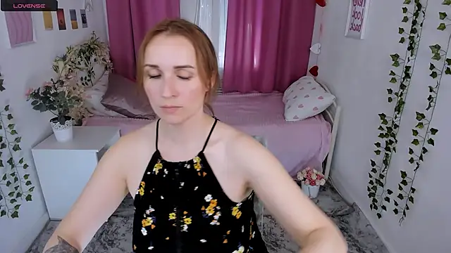 Karinella x online show from 05-07-26, 03:50