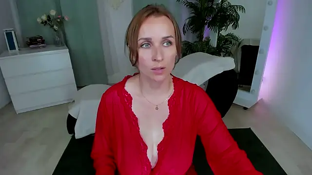 Karinella x online show from 06-10-26, 12:04