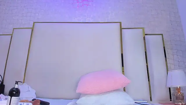 paola rodriguez online show from 04-28-26, 11:59