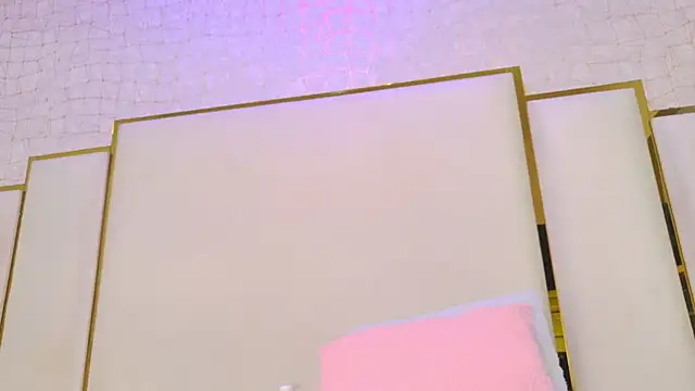 Snapshot of paola_rodriguez chatting on 06-08-26, 11:54 paola rodriguez online show from 06-08-26, 11:54