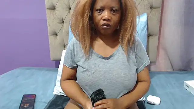 PeachAss4UU online show from 07-29-26, 06:33