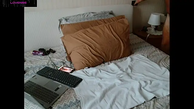 genova1970 online show from 09-18-25, 04:53