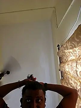 Mallupaiyanaachu online show from 03-10-26, 04:06