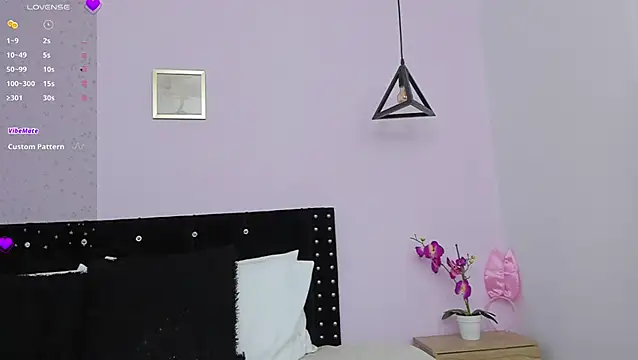 Snapshot of CeliWoods chatting on 01-07-25, 11:16 CeliWoods online show from 01-07-25, 11:16