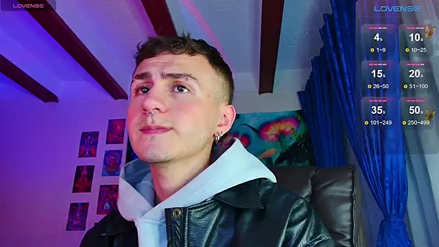 Snapshot of dimitri-bilak chatting on 03-14-25, 11:43 dimitri-bilak online show from 03-14-25, 11:43