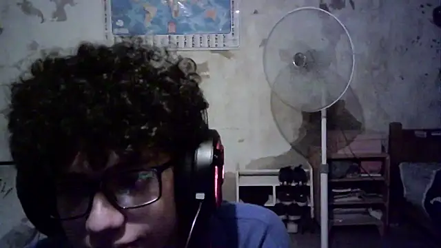 Snapshot of Emv2 chatting on 12-07-24, 05:26 Emv2 online show from 12-07-24, 05:26