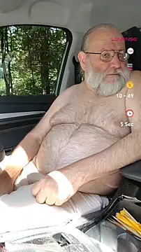 Snapshot of SexySantaC chatting on 06-01-26, 11:34 SexySantaC online show from 06-01-26, 11:34