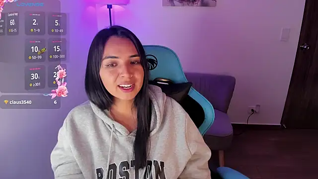 Miss Nicole online show from 04-30-26, 08:57