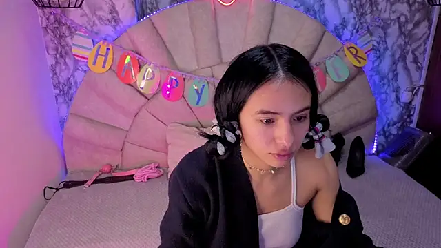  emma miller  online show from 04-02-26, 11:08