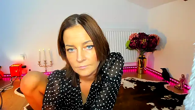 ViciousSiren online show from 11-25-25, 05:02