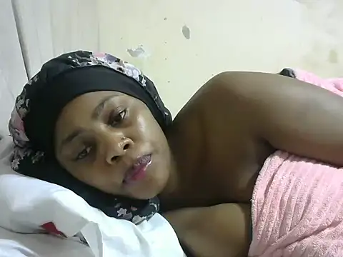 naughty miami online show from 12-17-25, 07:20