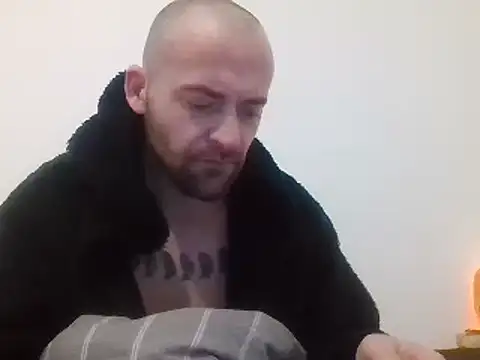 bigguy101 online show from 01-03-25, 06:11