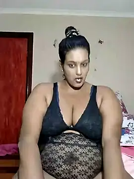 NWC4LYF online show from 04-26-26, 06:49