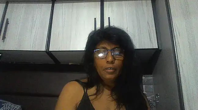 Snapshot of MsAttitude chatting on 03-13-25, 06:45 MsAttitude online show from 03-13-25, 06:45