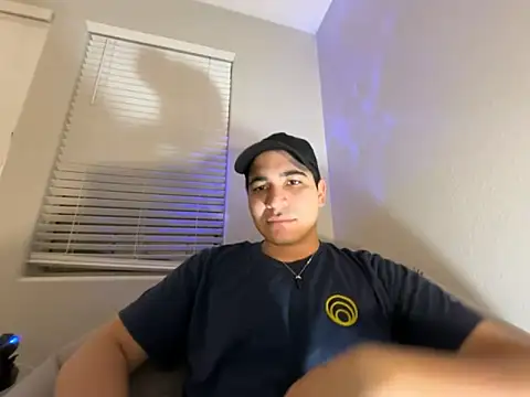 Snapshot of Ryan_Garcia_ chatting on 09-19-25, 03:08 Ryan Garcia  online show from 09-19-25, 03:08