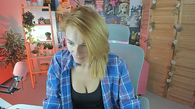 MistyBarnes online show from 02-28-25, 12:52