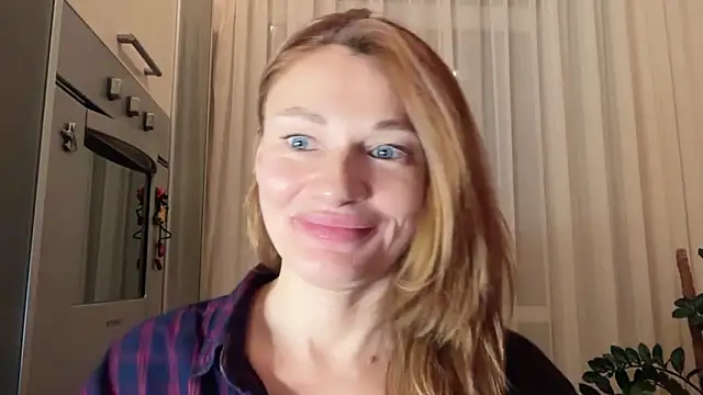 Snapshot of MistyBarnes chatting on 03-06-26, 05:31 MistyBarnes online show from 03-06-26, 05:31