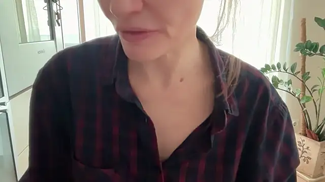 Snapshot of MistyBarnes chatting on 03-14-26, 08:09 MistyBarnes online show from 03-14-26, 08:09