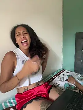 Miley and Vash online show from 12-12-24, 05:48