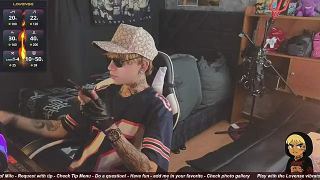 AcidMilo online show from 12-05-25, 05:31