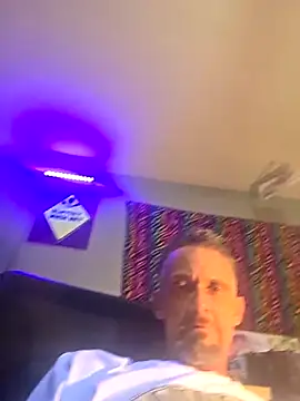 hotnicz10 online show from 11-26-25, 11:44