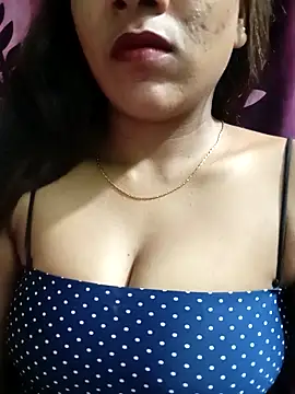 Snapshot of ANGEL_QUEEN09 chatting on 03-11-25, 07:47 ANGEL QUEEN09 online show from 03-11-25, 07:47