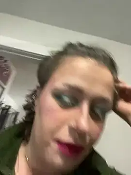 mikittyy online show from 12-26-24, 01:21