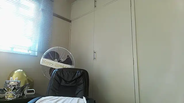 Charlie-Crawford online show from 04-09-26, 05:40