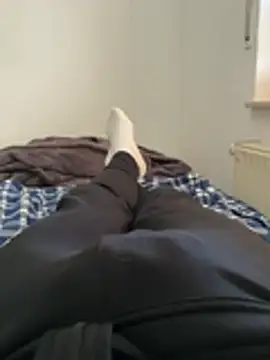 Snapshot of Jonkitzler1 chatting on 04-29-26, 11:47 Jonkitzler1 online show from 04-29-26, 11:47