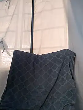 dolcehelena993 online show from 03-12-26, 01:17