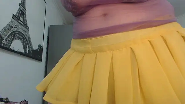 Snapshot of AnnaBellaLuckyXOXO chatting on 02-05-26, 12:43 AnnaBellaLuckyXOXO online show from 02-05-26, 12:43