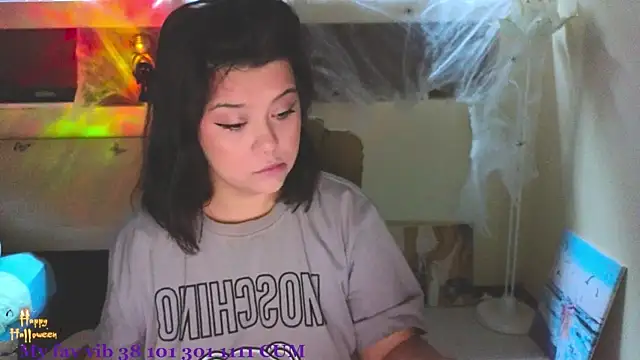 Snapshot of Malika_uAngel chatting on 11-03-25, 12:02 Malika uAngel online show from 11-03-25, 12:02