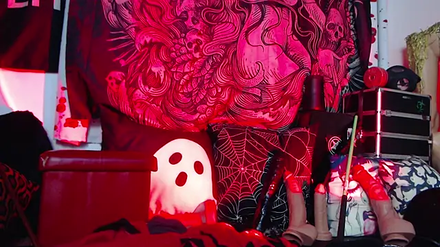 Silentmary online show from 04-12-26, 02:49