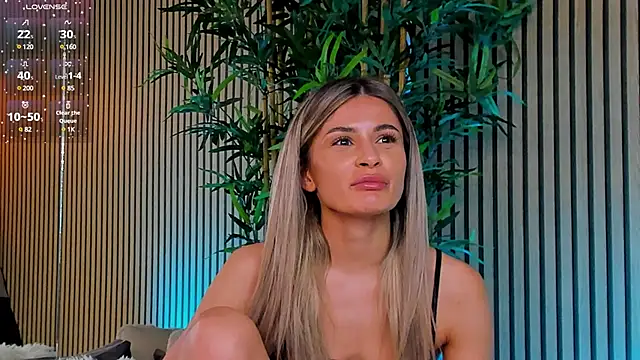 Avril Cyrus online show from 02-27-25, 02:32