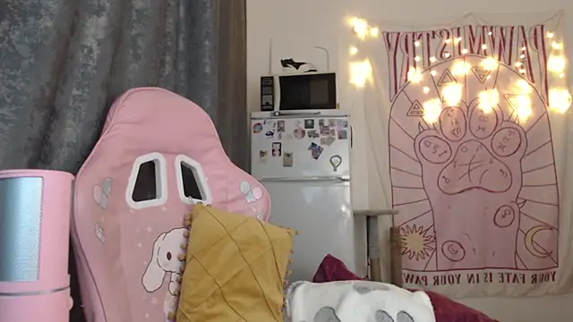 Holy420lolii online show from 12-08-24, 01:25