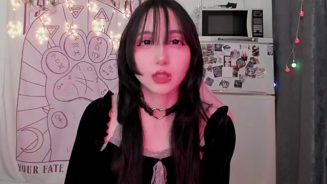 Holy420lolii online show from 01-16-26, 05:50