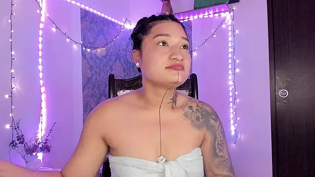 Eva Lee  online show from 03-04-26, 09:48