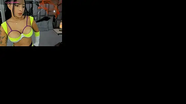 EMMAHILL1 online show from 10-29-25, 11:34