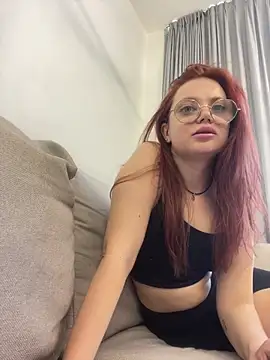 Snapshot of lovebellagrey chatting on 02-09-26, 01:26 lovebellagrey online show from 02-09-26, 01:26