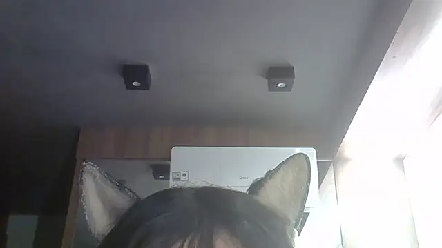 Snapshot of Skinny-Kitten chatting on 04-27-26, 09:24 Skinny-Kitten online show from 04-27-26, 09:24