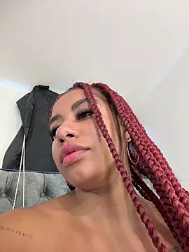 ATENEA SEXXXY online show from 04-27-26, 07:12