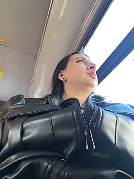 Abril Luv online show from 04-22-26, 12:28