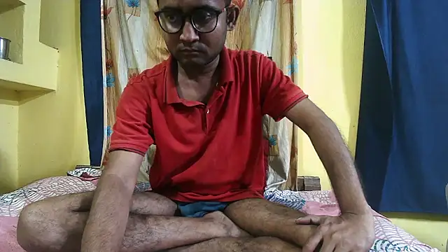 Cute boy2000 online show from 12-19-24, 12:01