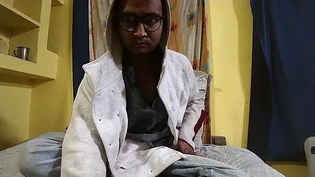 Cute boy2000 online show from 12-30-24, 07:42