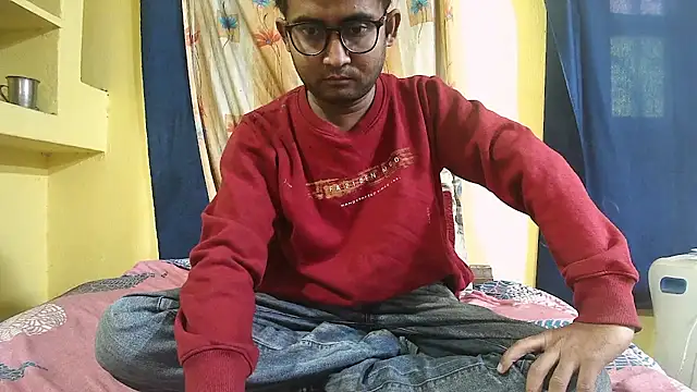 Cute boy2000 online show from 01-17-25, 02:39