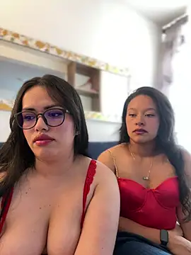 Snapshot of andra_rose chatting on 02-02-25, 07:14 andra rose online show from 02-02-25, 07:14