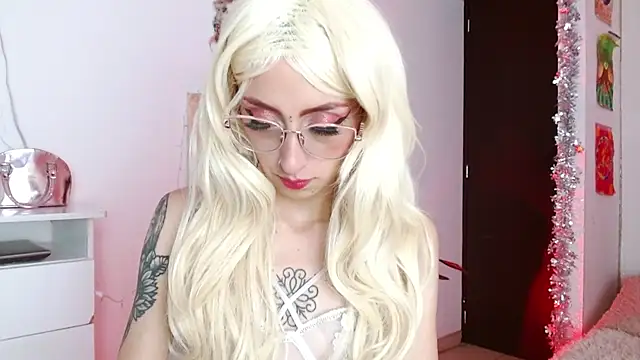 alisseallie online show from 12-10-24, 04:34