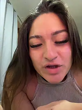 LuceroRm online show from 03-24-26, 06:07