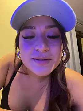 LuceroRm online show from 06-25-26, 03:50