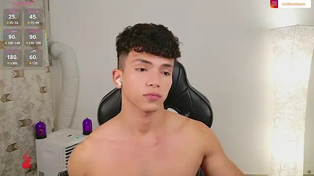 Snapshot of DannyMaximoff chatting on 10-30-25, 01:51 DannyMaximoff online show from 10-30-25, 01:51